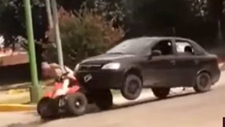 Palos, piedras y machetazos en una brutal pelea en Tucumán