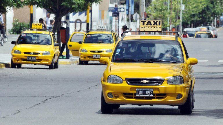 Los concejales podrían analizar el pedido de los taxistas en breve.