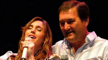 Fuertes palabras de Soledad Pastorutti: contó que su papá ya no la reconoce más y no entiende lo que le quiere decir. Fuertes palabras de Soledad Pastorutti: contó que su papá ya no la reconoce más y no entiende lo que le quiere decir.
