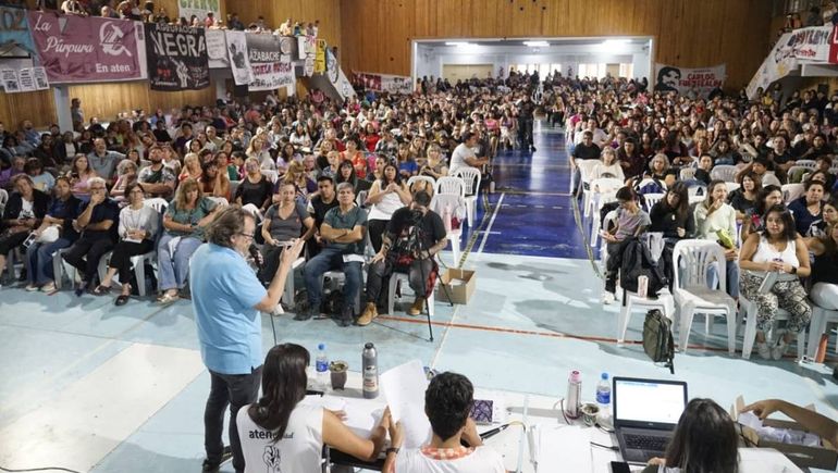 Las asambleas de ATEN aceptaron la propuesta del Gobierno