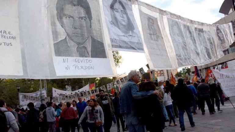 Un grito por la memoria a 43 años del Golpe