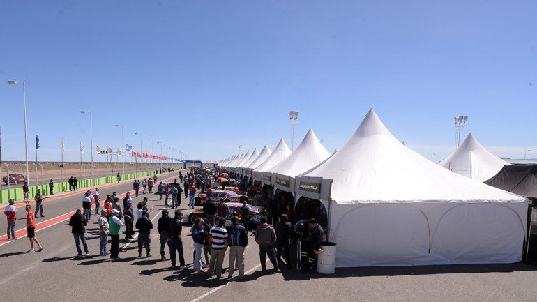 La segunda fecha del TC se corrió en Centenario y miles de personas disfrutaron de la fiesta.