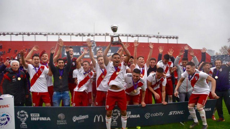 ¡Y se vino la cuarta! River campeón ante Boca con polémica