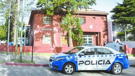 Los hombres fueron trasladados hasta la comisaría.