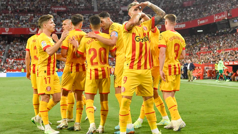 Derrota del Sevilla con Acuña ante el Girona de Taty Castellanos