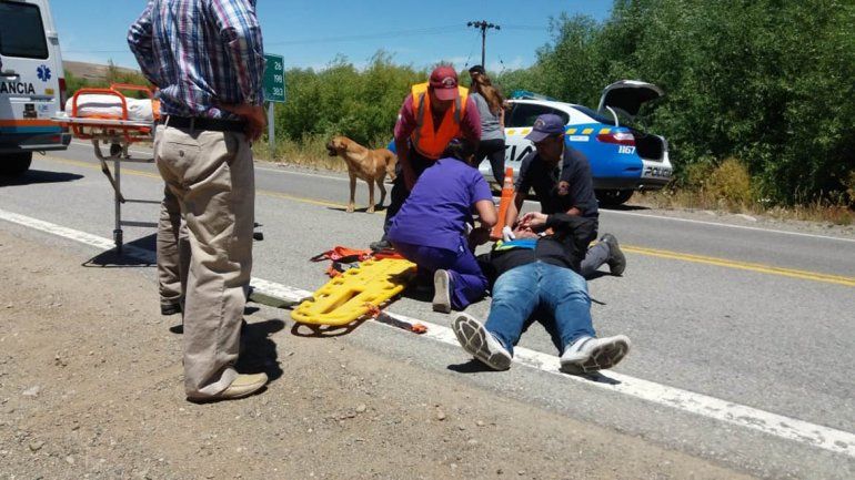 Giró en U y provocó un choque en plena Ruta 40: un motociclista resultó lesionado