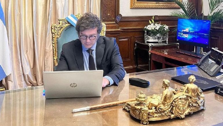 Javier Milei anunció la desregulación de la economía. Foto archivo.