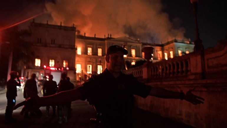 El edificio no contaba con un sistema de prevención de incendios. Se proyectaba instalarlo en un futuro con un crédito de 5