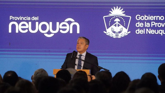 Rolando Figueroa sigue con la purga en el Gobierno neuquino