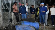 La Policía Metropolitana de Cali precisó que el explosivo fue detonado a control remoto al paso de dos patrullas.