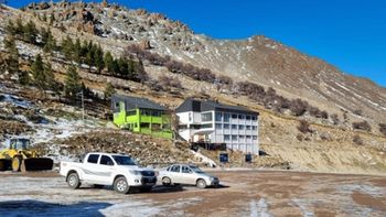Sin nieve en Esquel, La Hoya cierra en agosto la temporada de esquí. Sin nieve en Esquel, La Hoya cierra en agosto la temporada de esquí.