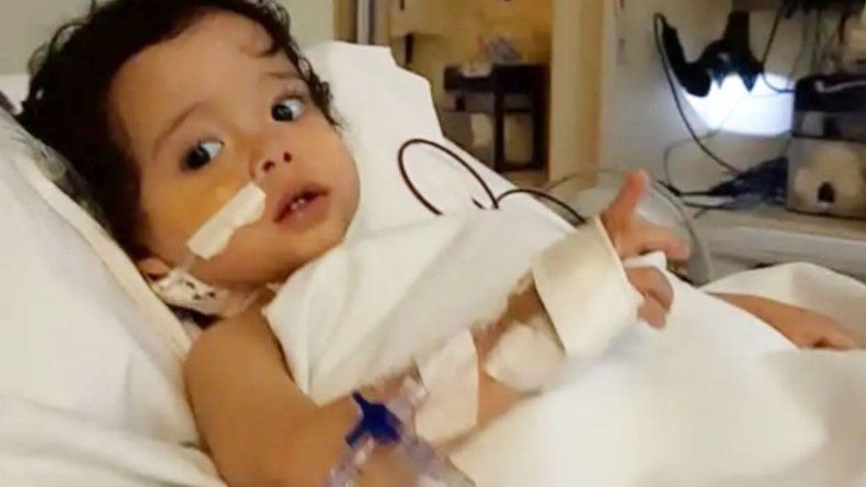 Luca fue trasplantado de hígado y con 2 años lucha por su vida