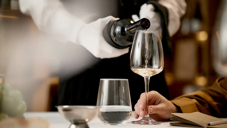 La caída del volumen global no significa decadencia del vino como categoría. La caída del volumen global no significa decadencia del vino como categoría.