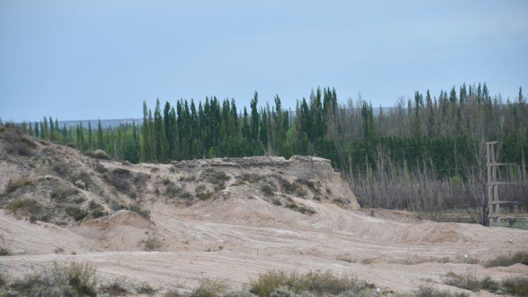 Los vecinos temen que el movimiento de suelos termine en inundaciones