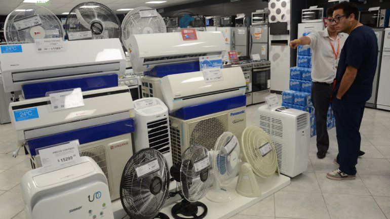 Los instaladores recomiendan adquirir un equipo de 3 mil frigocalorías para una buena climatización del hogar.&nbsp;