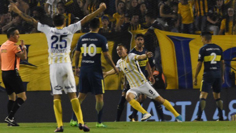 Marco Ruben festeja el gol del triunfo parcial ante Boca