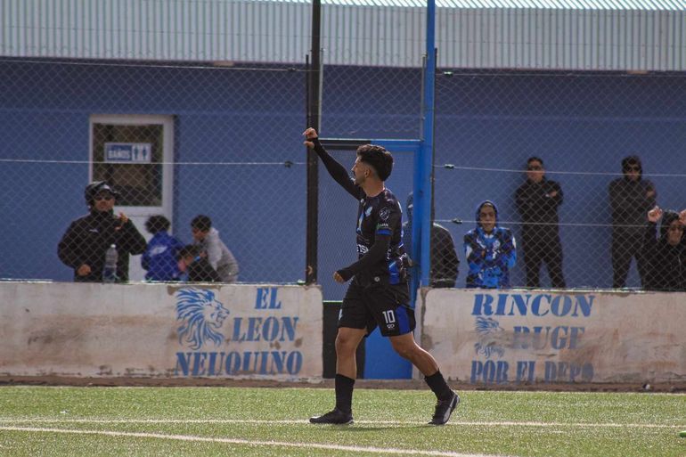 Goleada en casa y Deportivo Rincón se metió en zona de clasificación