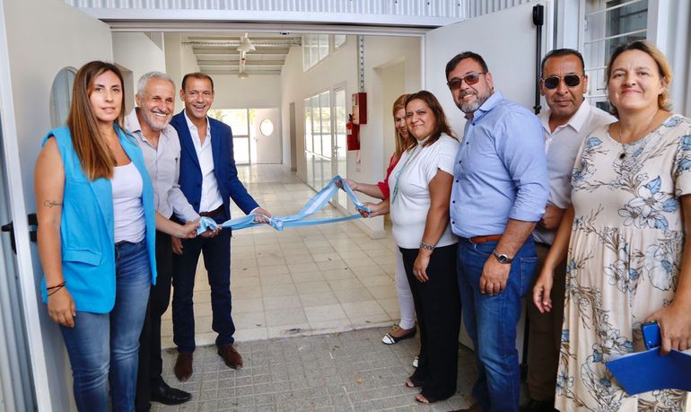 Inauguran dos jardines de infantes en Plottier