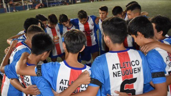 El duro desafío de los pibes de la 2004 de Atlético 