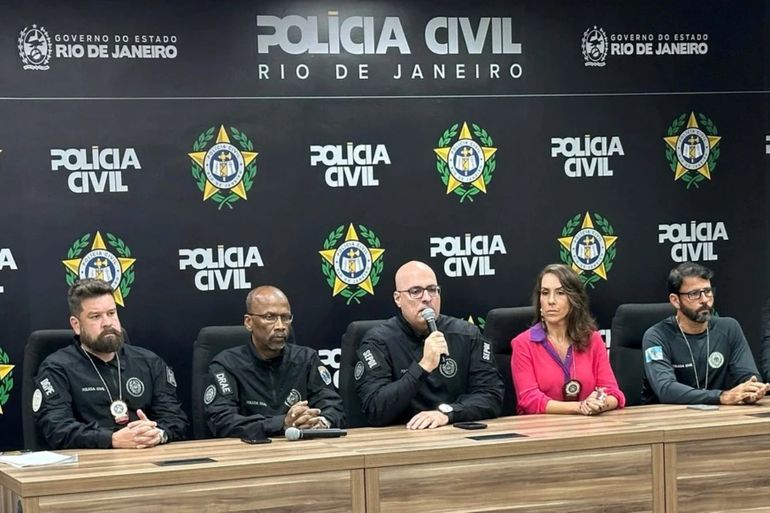 La Policía Civil de Brasil informó sobre el operativo y sus resultados en una conferencia de Prensa. La Policía Civil de Brasil informó sobre el operativo y sus resultados en una conferencia de Prensa.