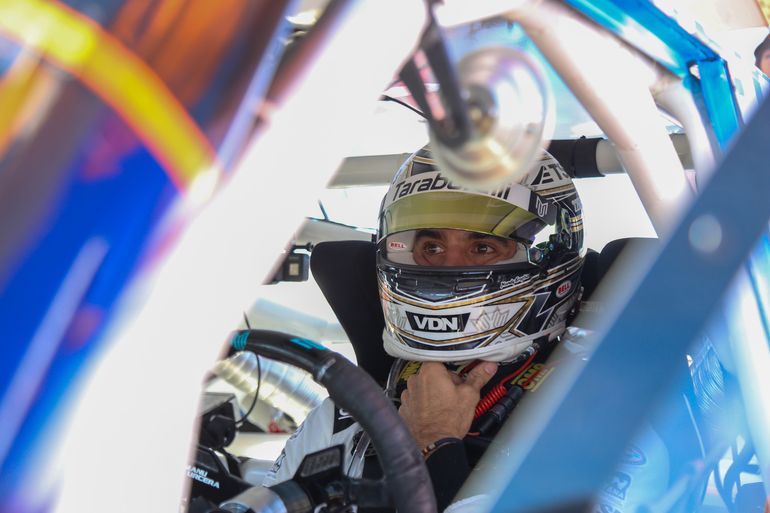 Manu Urcera corrió un carrerón y es el líder de la competencia. Manu Urcera corrió un carrerón y es el líder de la competencia.