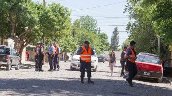 un policia cobrara $56 mil por un piedrazo en operativo un policia cobrara $56 mil por un piedrazo en operativo