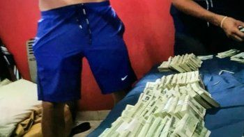 Cometieron 20 robos: a un solo jubilado le sacaron 300 mil dólares. Cometieron 20 robos: a un solo jubilado le sacaron 300 mil dólares.