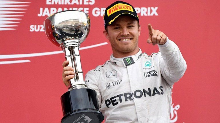 Rosberg triunfó en Japón y le dio a Mercedes el título de constructores