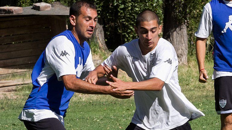 El Tecla viene de Unión Aconquija y sueña con pelear el ascenso.