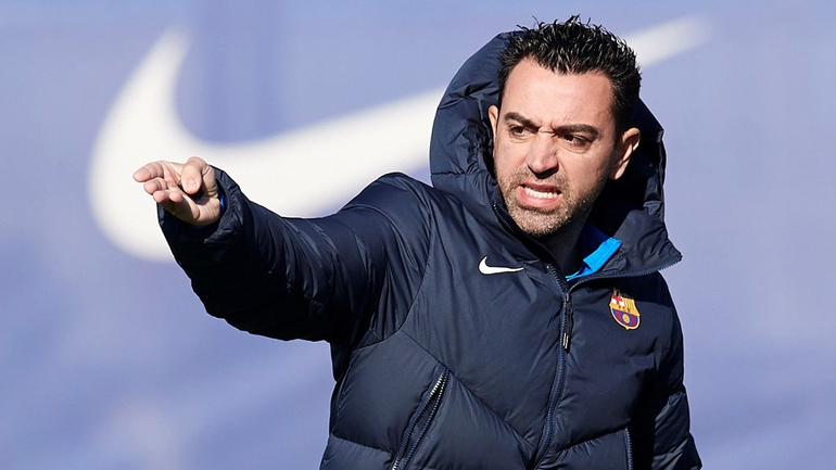 La bronca de Xavi por tener que jugar, pese al brote de COVID en Barcelona