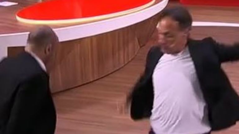 El momento del blooper de Gustavo López