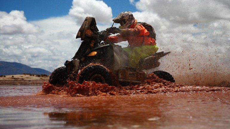 Copetti sigue dando pelea. La etapa de hoy se tuvo que suspender.