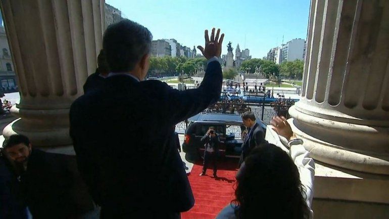 Un senador neuquino ironizó sobre Macri y explotaron las redes