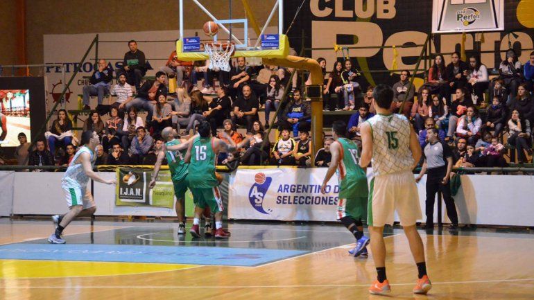 Ruiz fue el goleador de una selección en la que todos jugaron y todos se anotaron en el marcador.&nbsp;