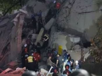 El Ministerio de Comunicación venezolano informó que el rescate se realizó en un edificio de Los Corales.