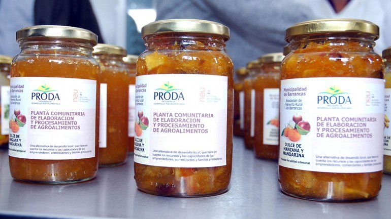 Enseñan a hacer dulces saludables