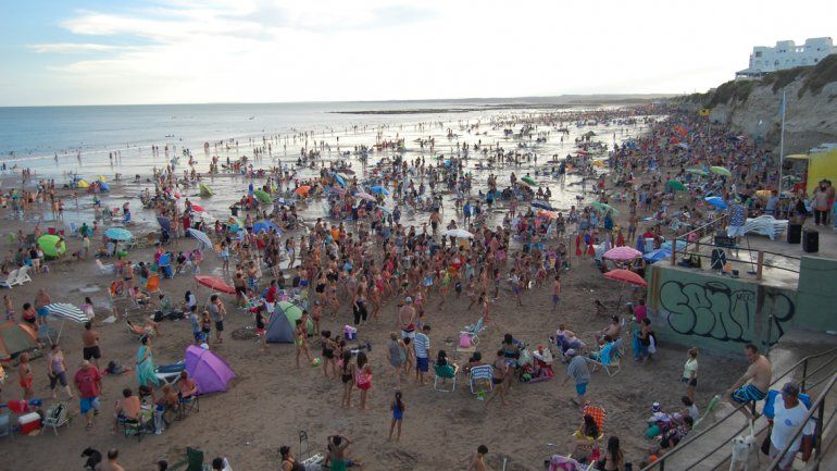 Febrero no salva el flojo verano en Las Grutas