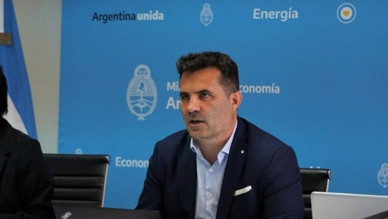 Martínez está en las manos de Massa