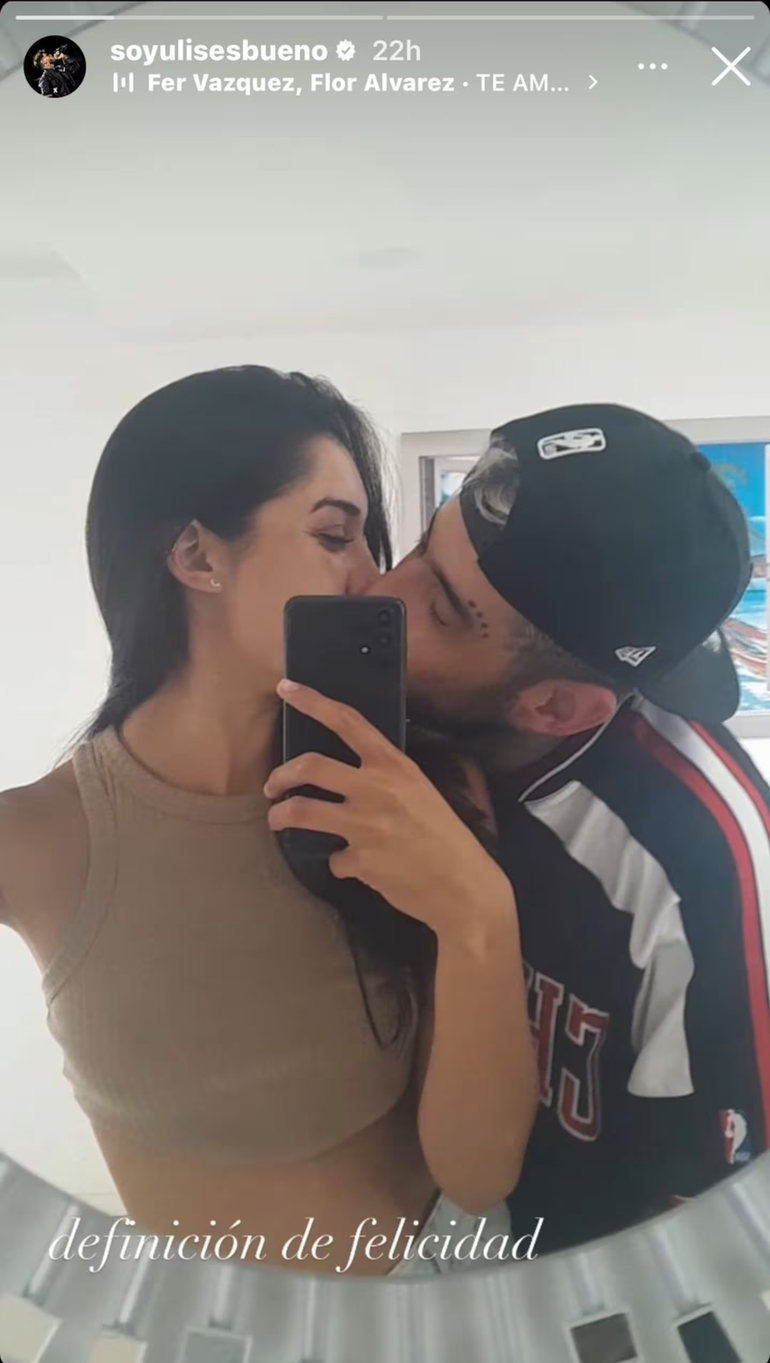 Ulises Bueno y su novia Belén Ulises Bueno y su novia Belén