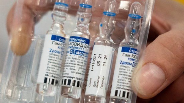 En 2021 robaron 30 dosis de vacuna Sputnik-V del Hospital Regional de Comodoro Rivadavia, en Chubut.