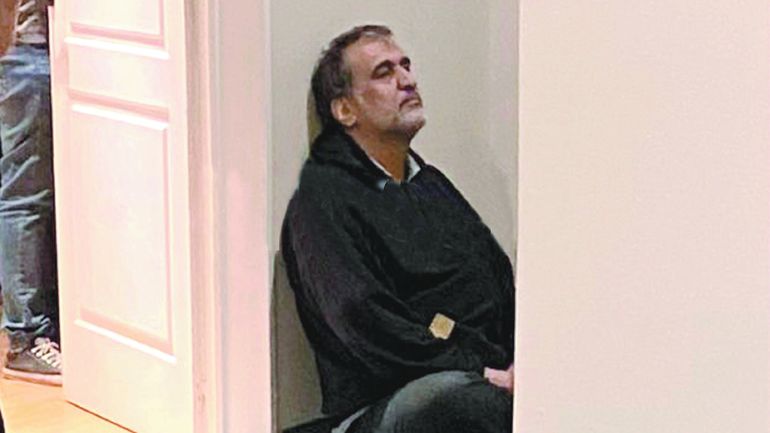 El avión que llegó el lunes 6 al país sigue retenido en Ezeiza.