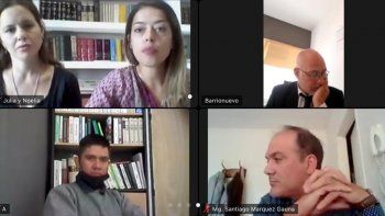 penso que era una bolsa, pero era un perro que gritaba de dolor penso que era una bolsa, pero era un perro que gritaba de dolor