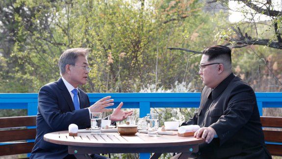 Corea: cumbre sorpresa de sus líderes