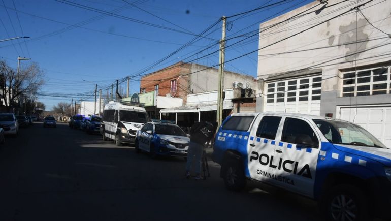 Policía realiza allanamientos simultáneos por un conflicto que terminó con un baleado