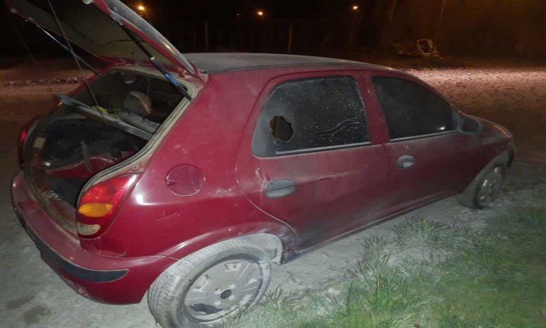 Junín: le incendiaron el auto y sospecha de su ex