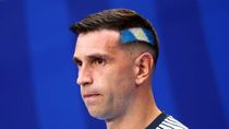 Dibu Martínez, seguido por un grande de Europa.