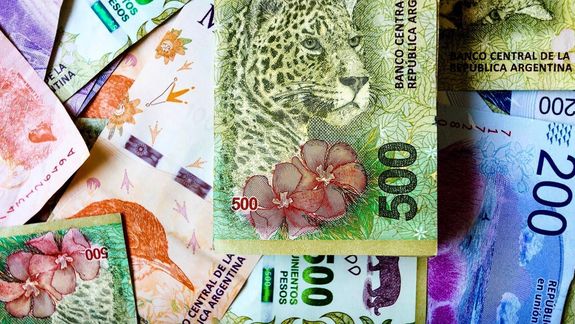 Cutral Co: pidió una hamburguesa y la pagó con billetes falsos
