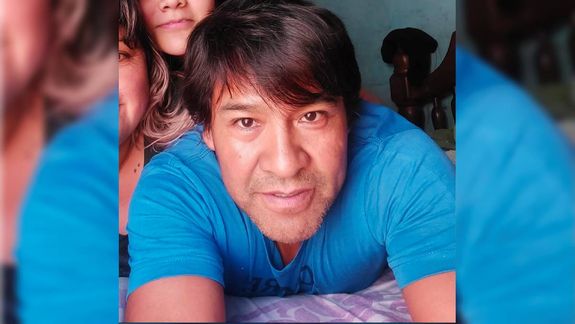 Violento robo en Neuquén: un barrendero recibió un disparo cuando intentaron robarle la bicicleta