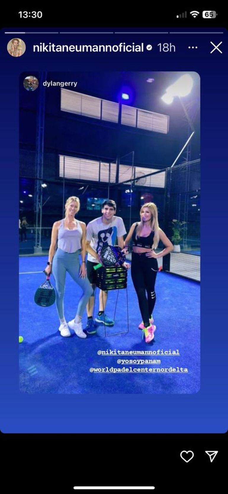 Nicole Neumann junto a Panam en sus clase de paddle