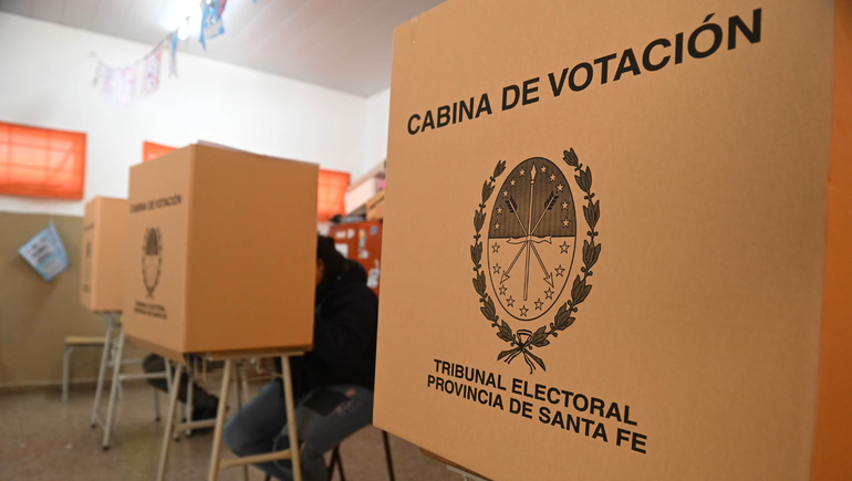 Las elecciones de Santa Fe significaron un revés para LLA.